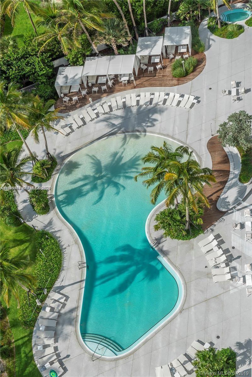 image Jade Signature14