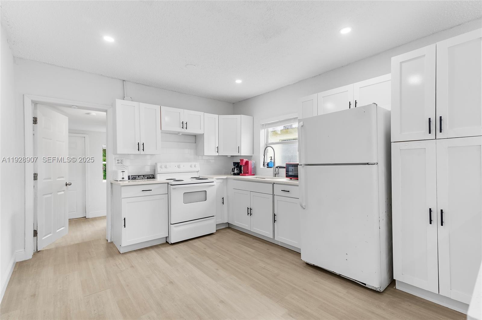 1408 N 23rd St Fort Pierce, FL 34950