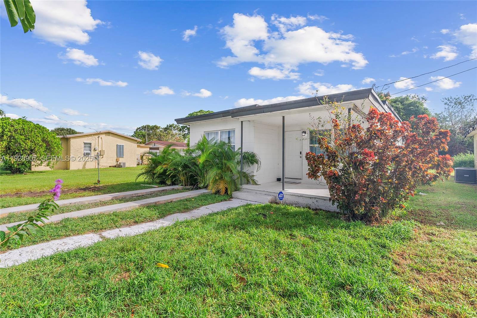 1408 N 23rd St Fort Pierce, FL 34950