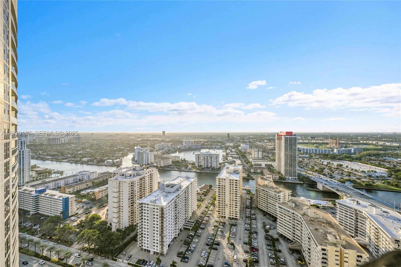 image Beach Club 224