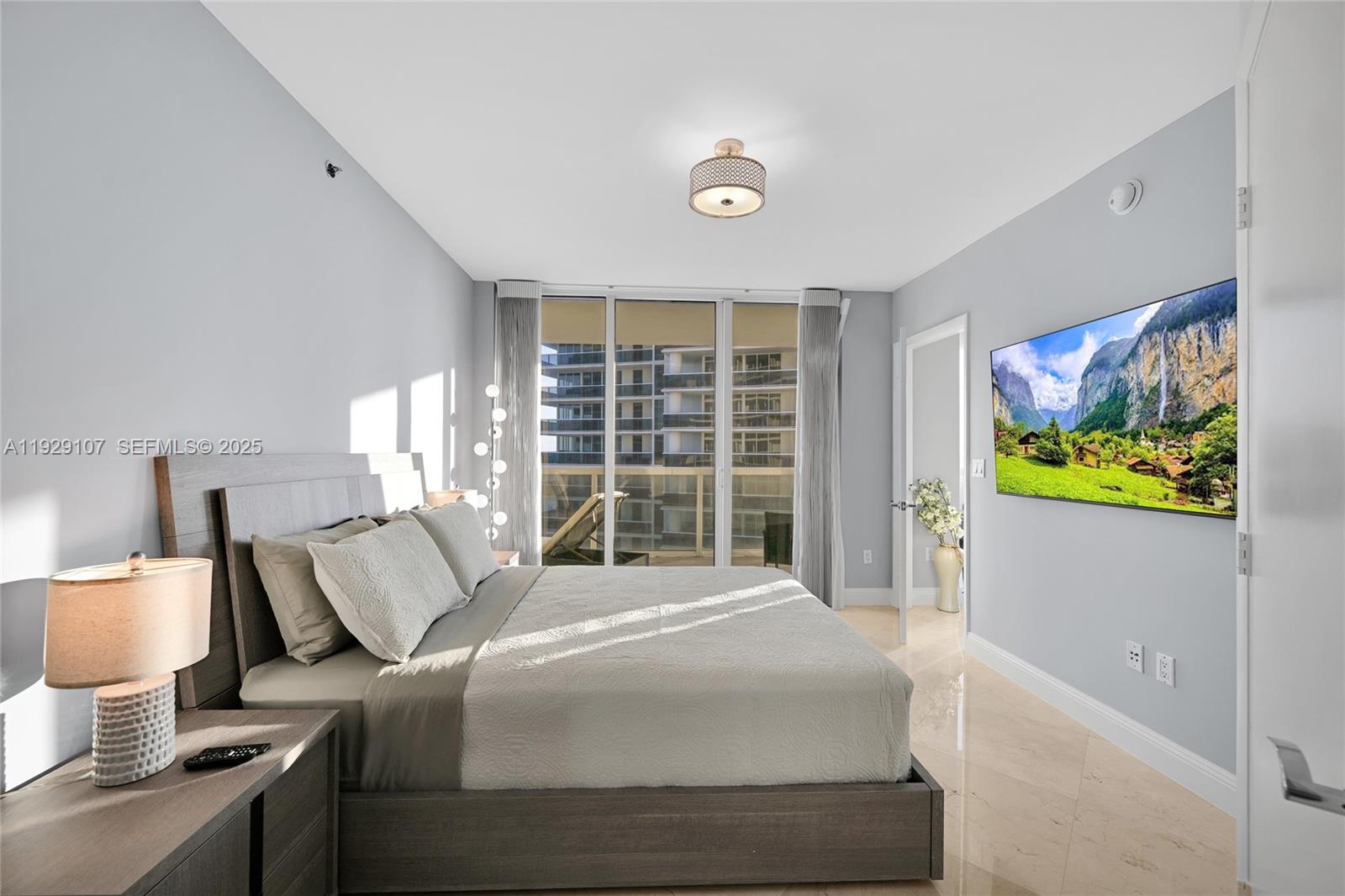 image Beach Club 230