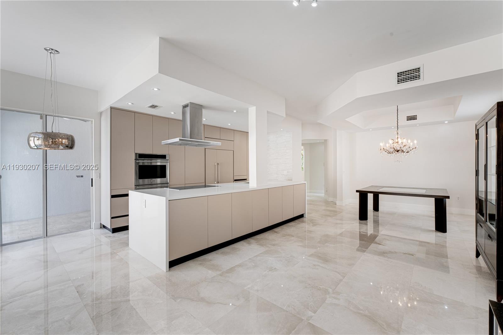 21156 NE 33rd Ave Aventura, FL 33180