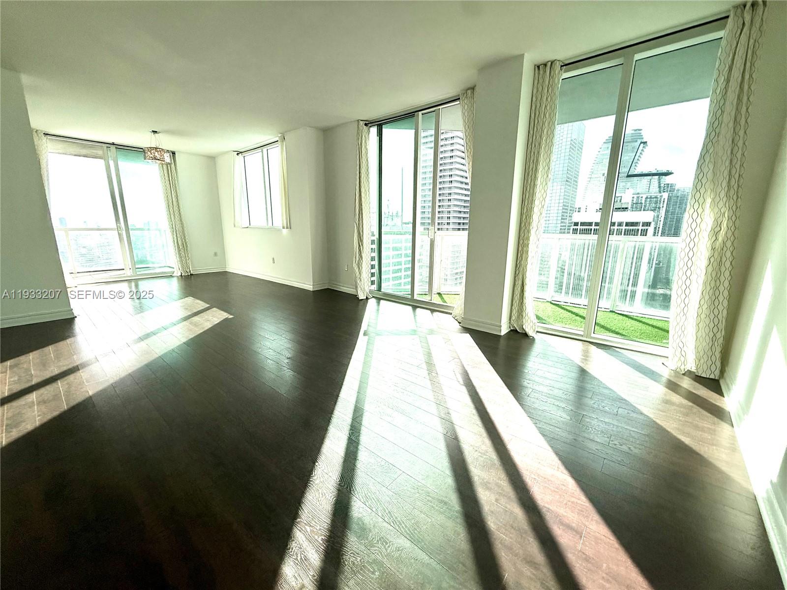 image Vizcayne South1