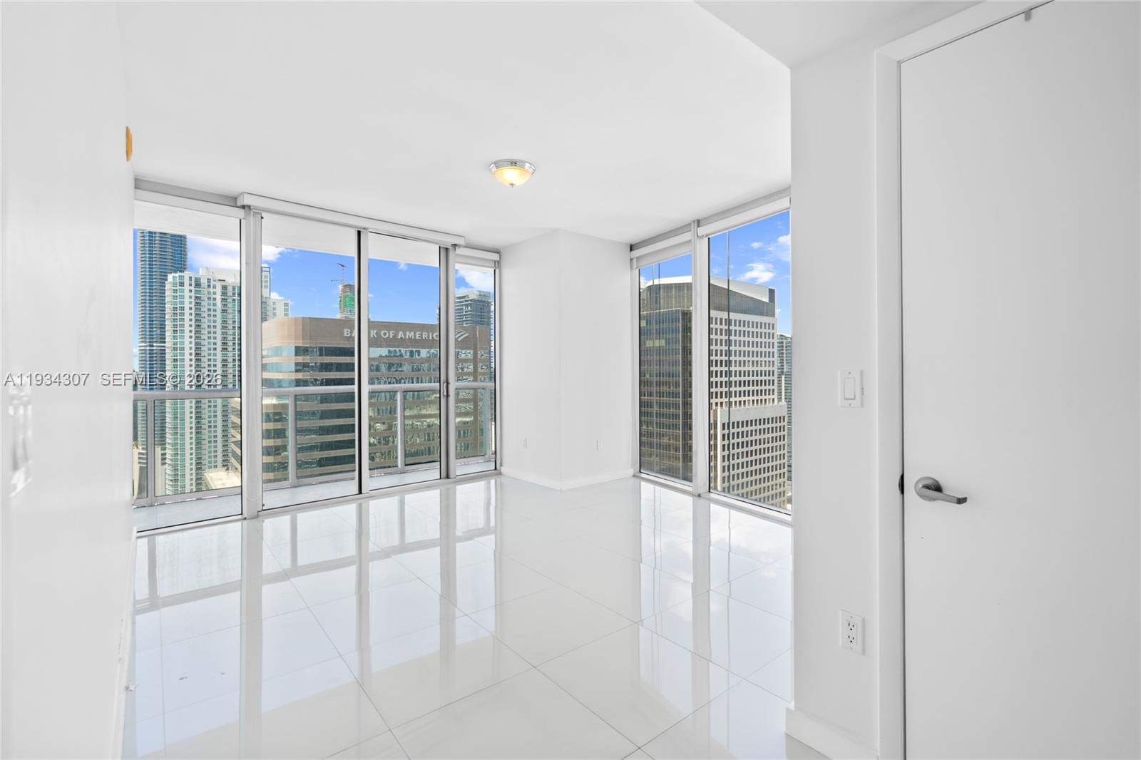 image Icon Brickell II20