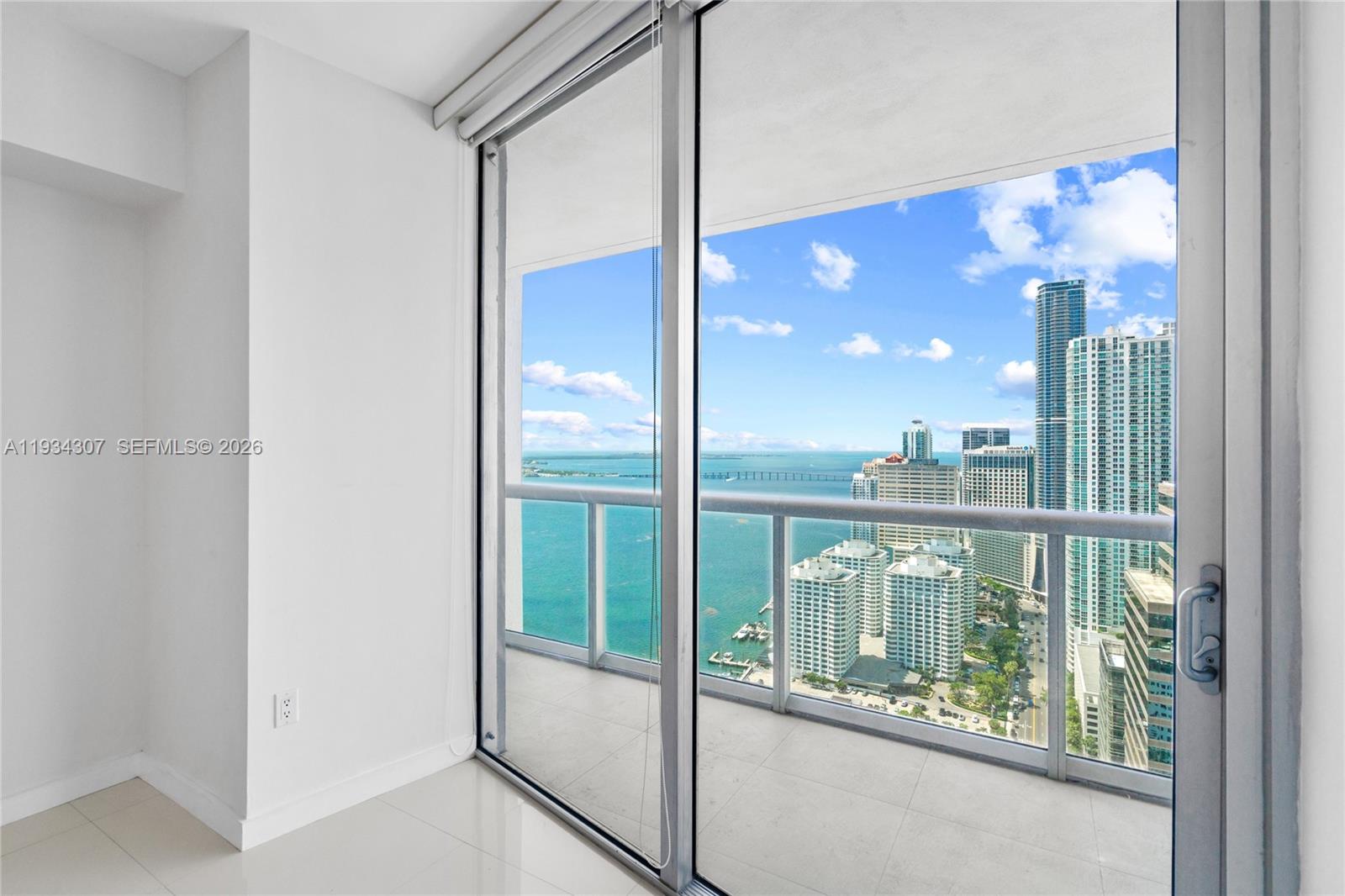 image Icon Brickell II26