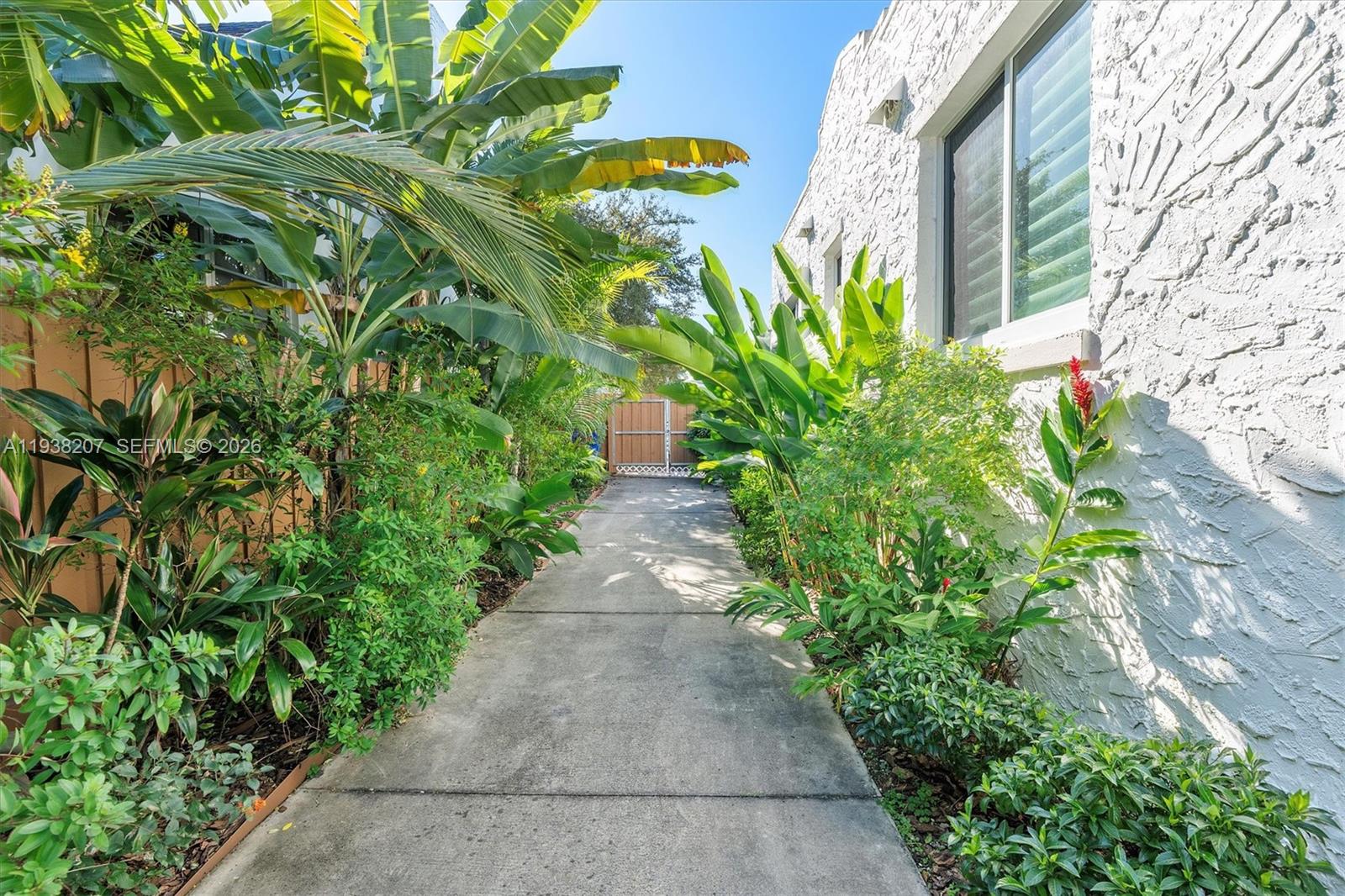 85 NW 47th Ter Miami, FL 33127