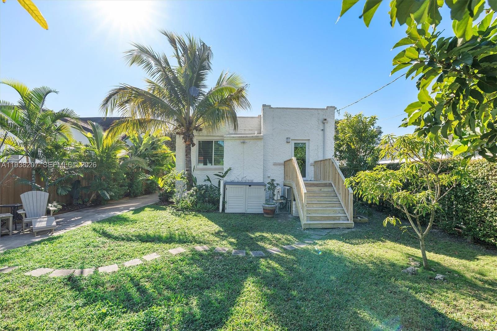 85 NW 47th Ter Miami, FL 33127