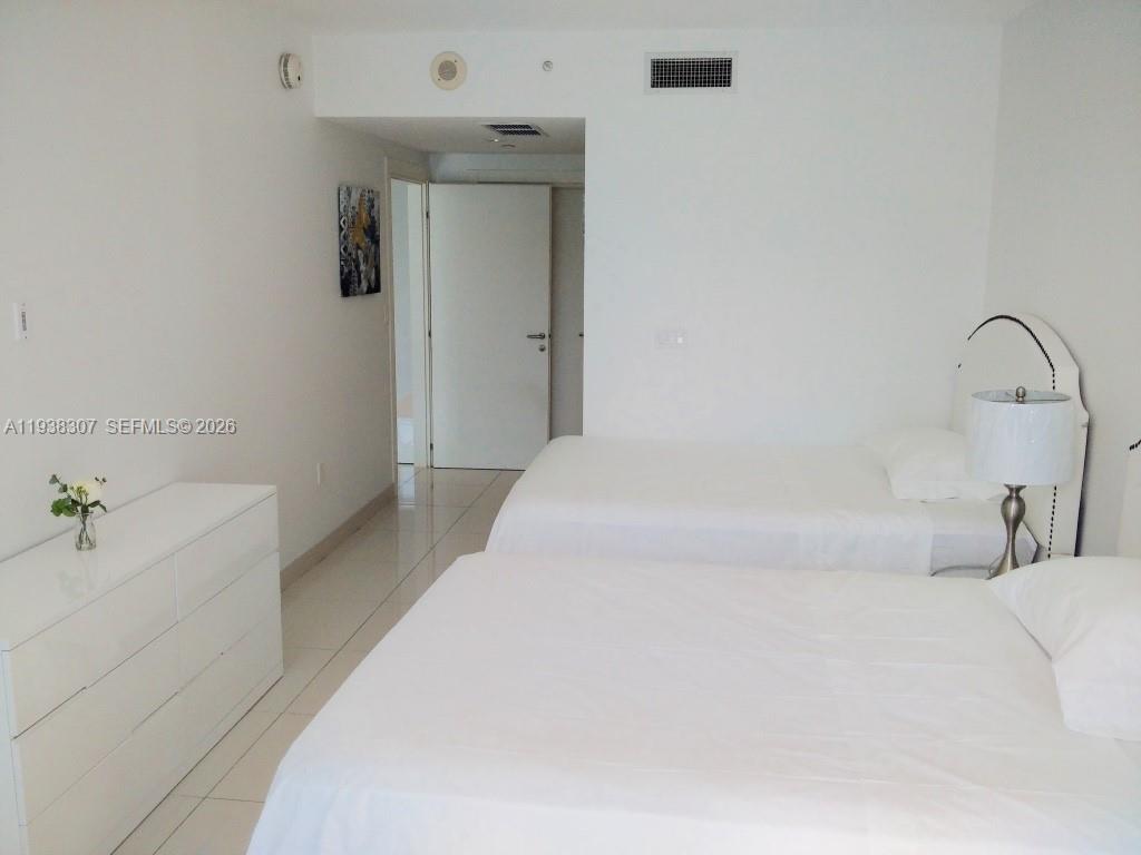 image Epic West Condo10