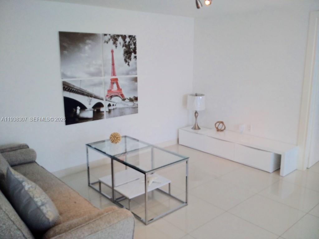 image Epic West Condo12