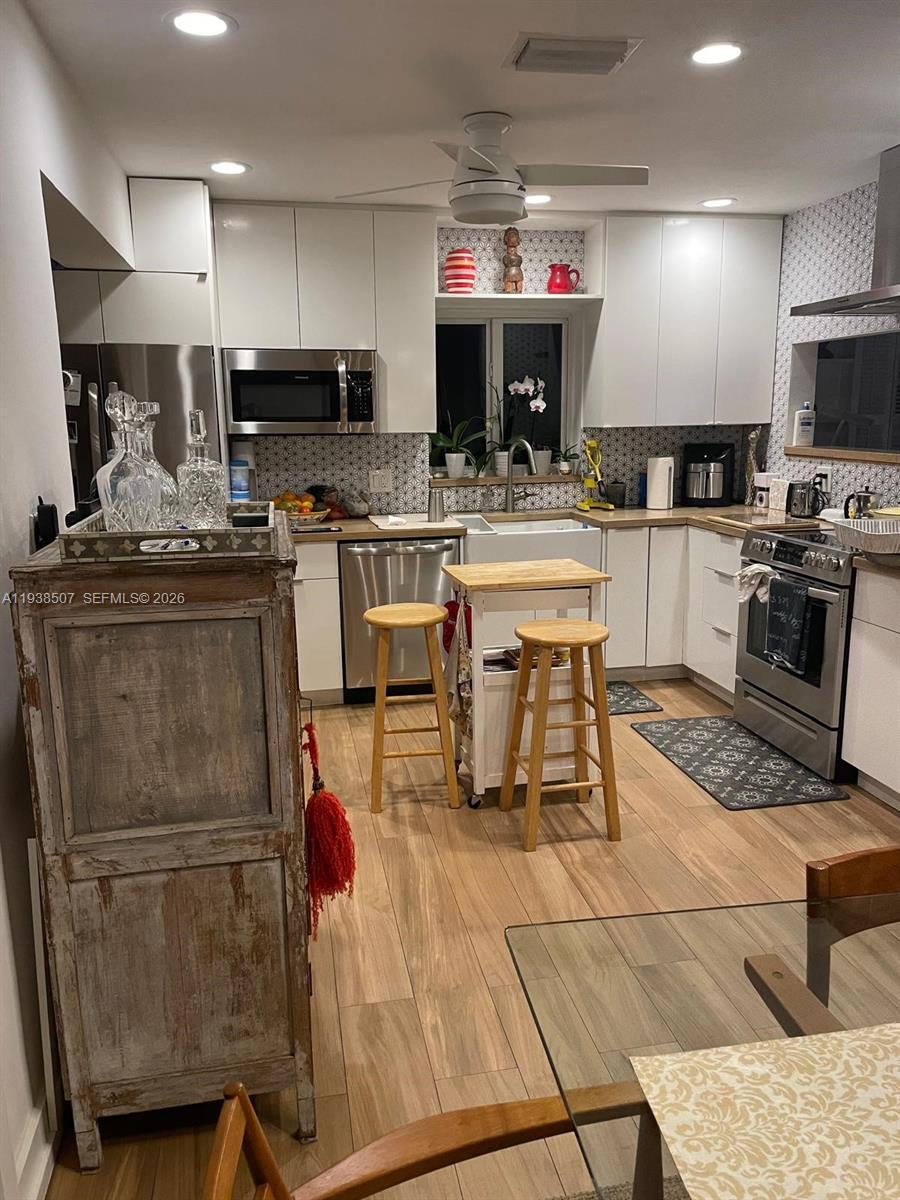 830 NE 70th St Miami, FL 33138