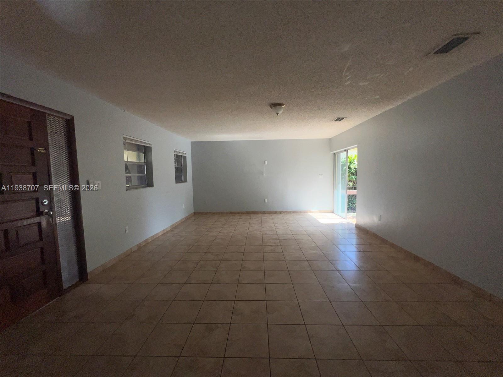 58 NE 117th St Miami, FL 33161