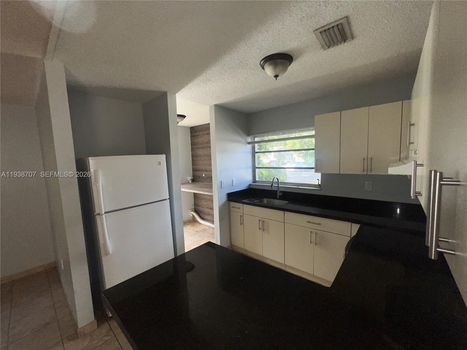 58 NE 117th St Miami, FL 33161