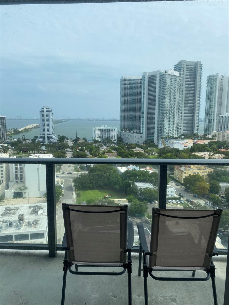 121 NE 34th St #1904 Miami, FL 33137