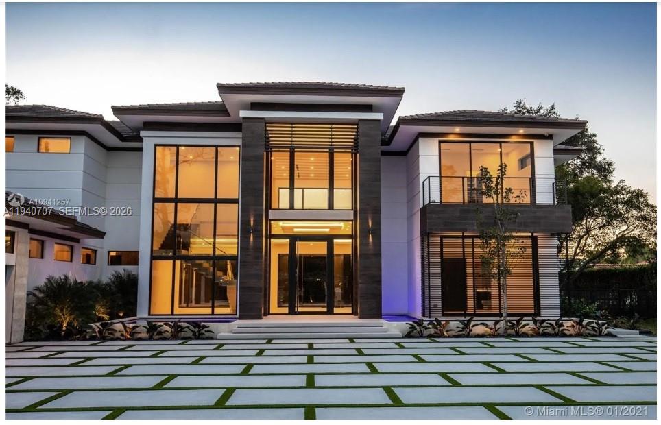 6850 SW 73rd Ct Miami, FL 33143