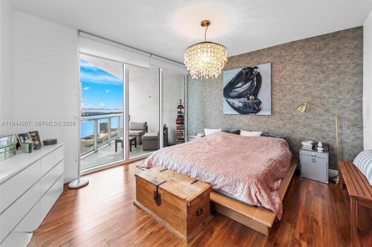 image Platinum Condominium9