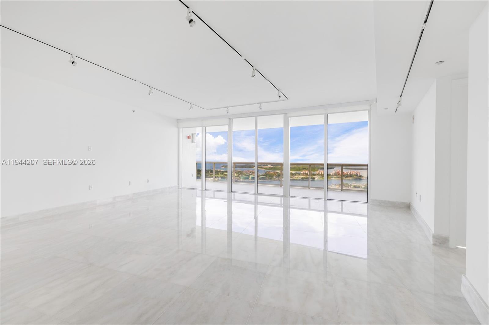 image Murano Grande15