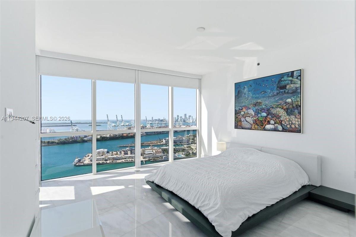 image Murano Grande33