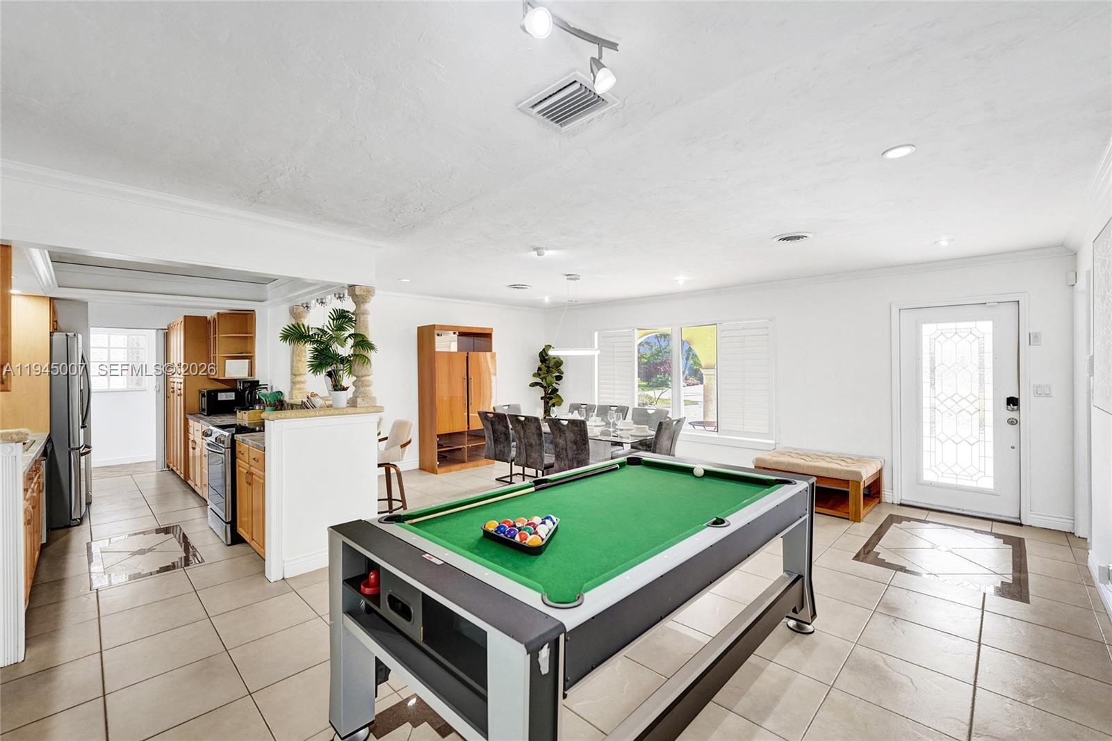 2101 NE 25th St Wilton Manors, FL 33305