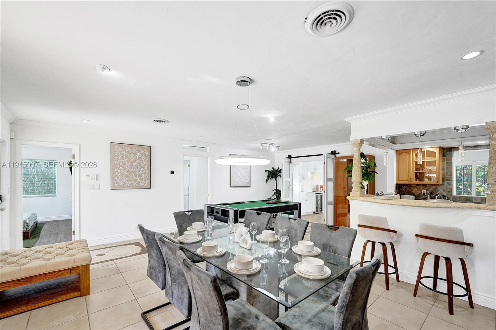 2101 NE 25th St Wilton Manors, FL 33305