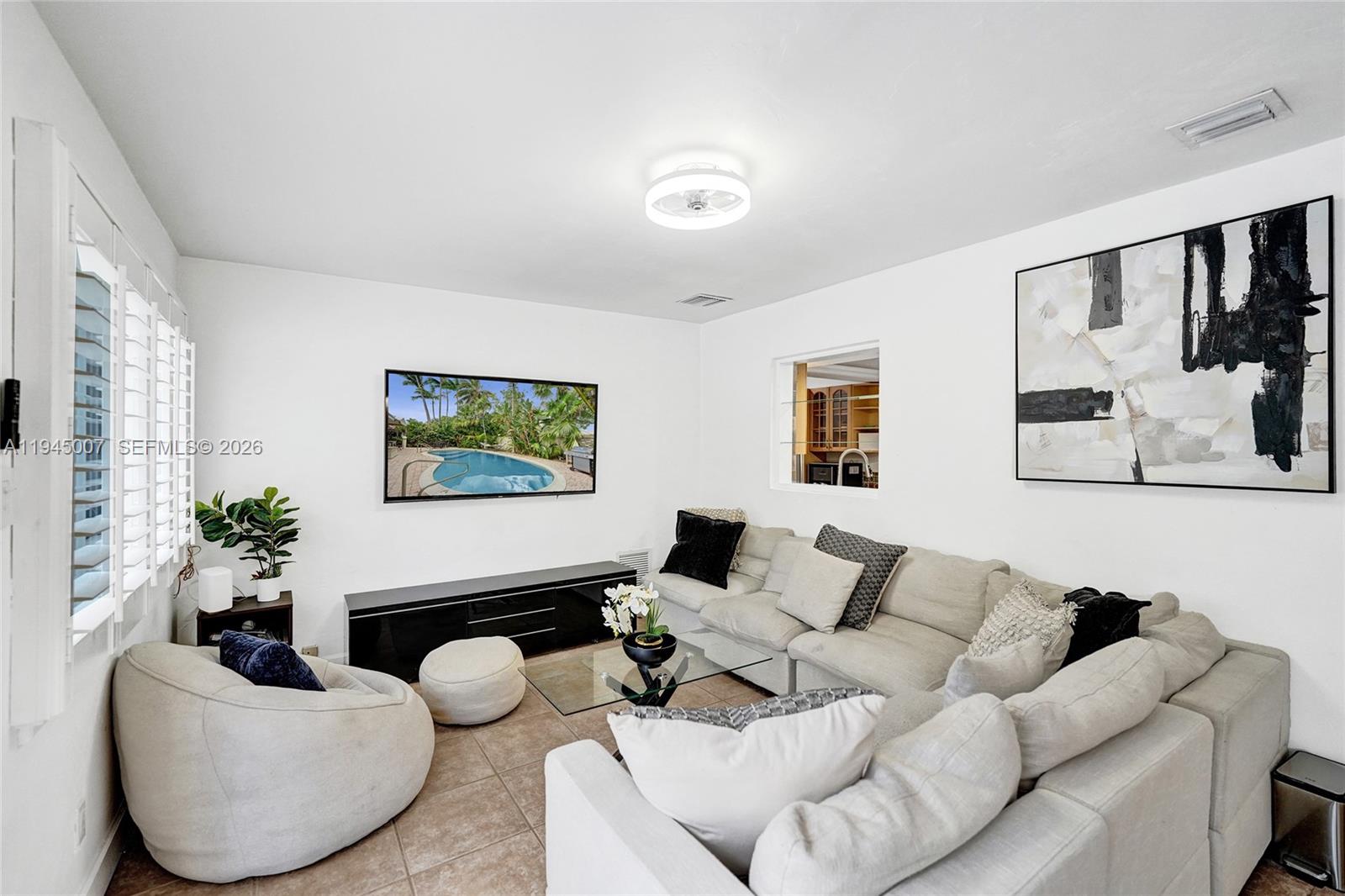 2101 NE 25th St Wilton Manors, FL 33305