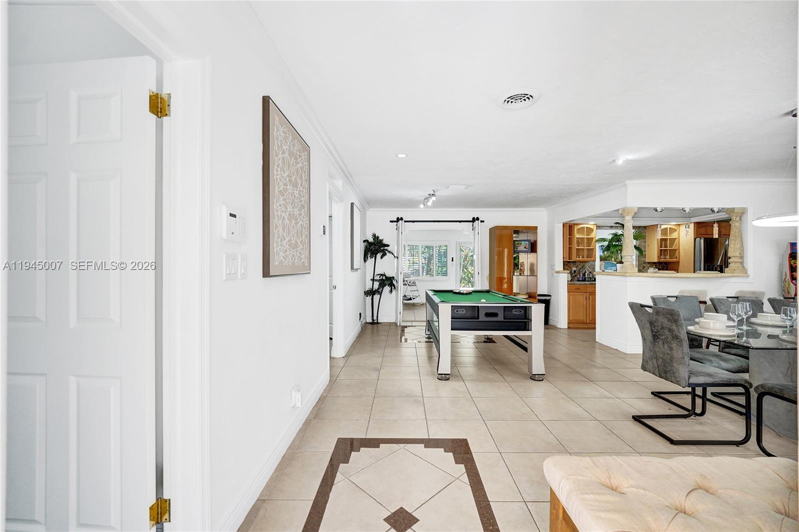 2101 NE 25th St Wilton Manors, FL 33305