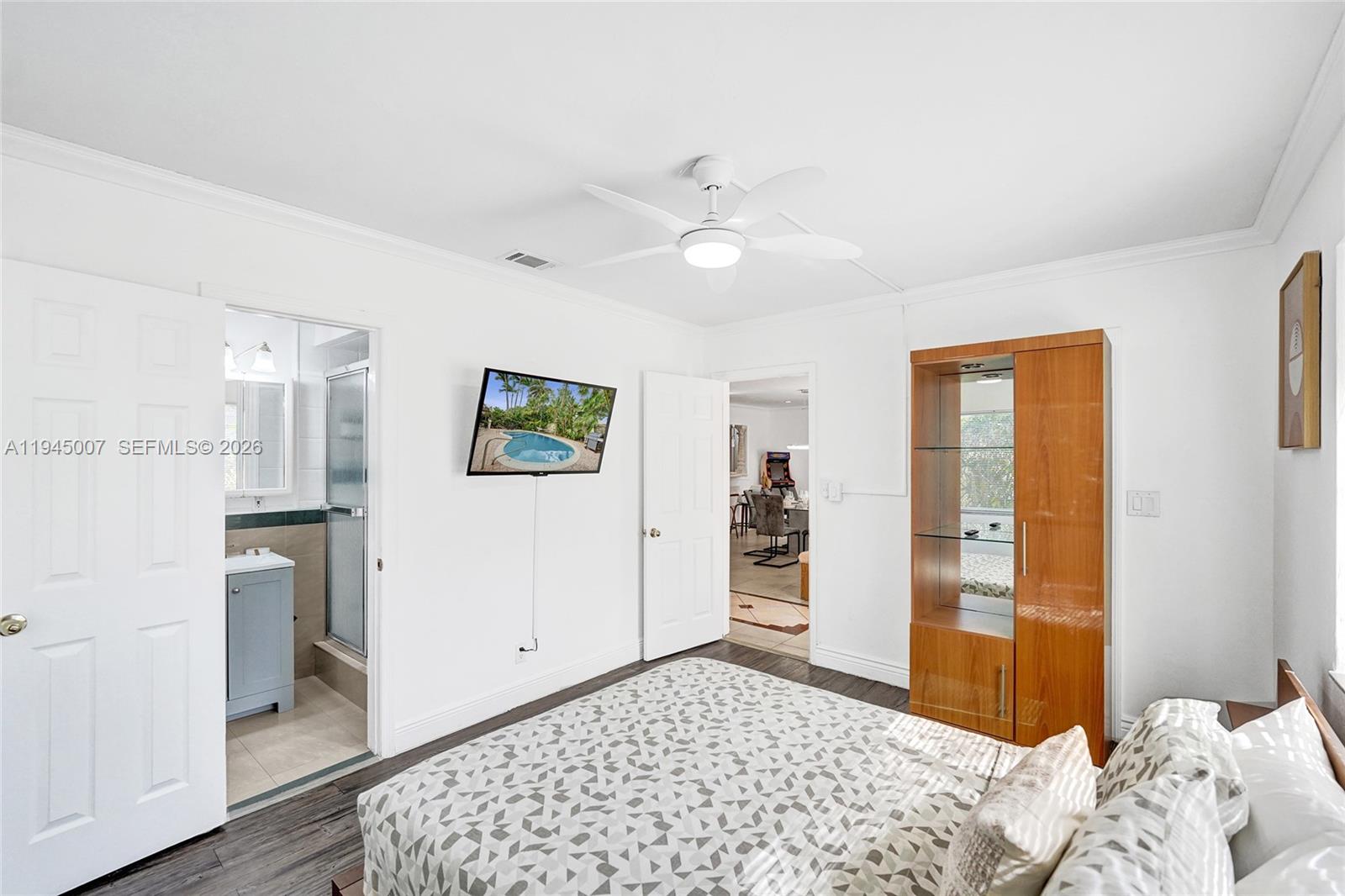 2101 NE 25th St Wilton Manors, FL 33305