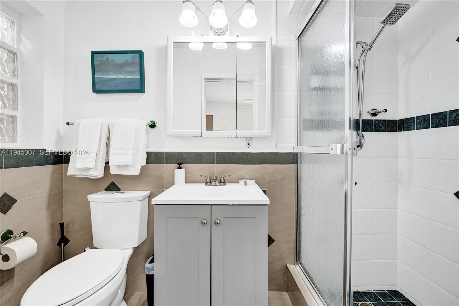 2101 NE 25th St Wilton Manors, FL 33305