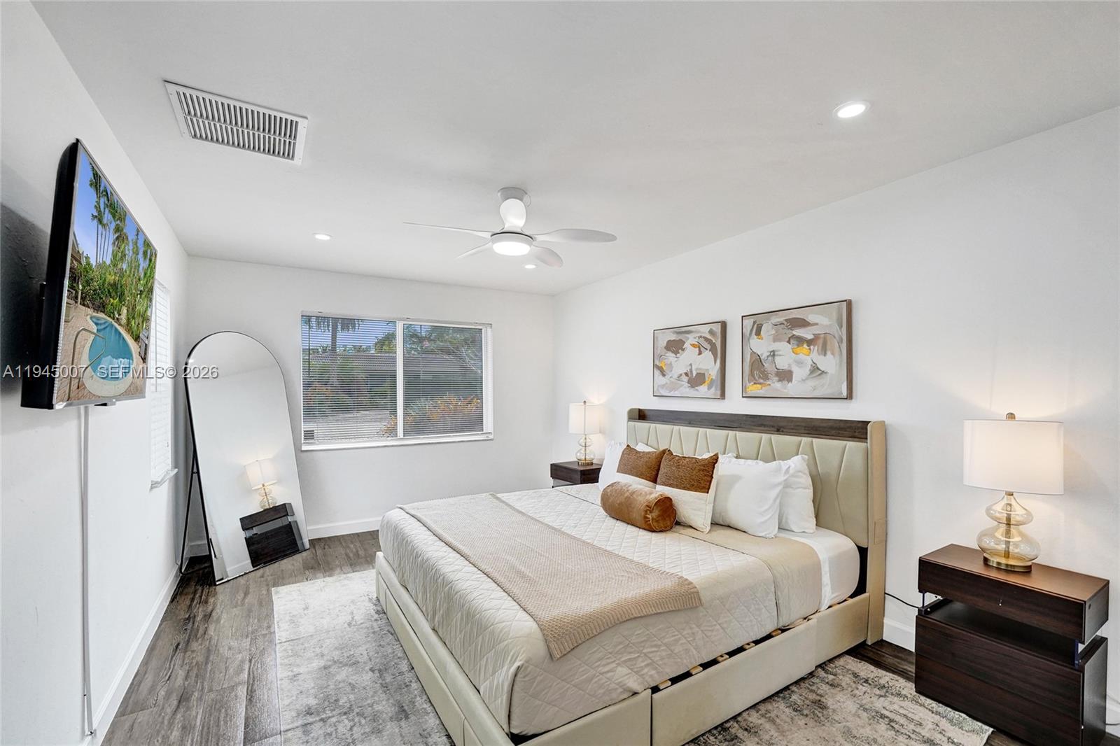 2101 NE 25th St Wilton Manors, FL 33305