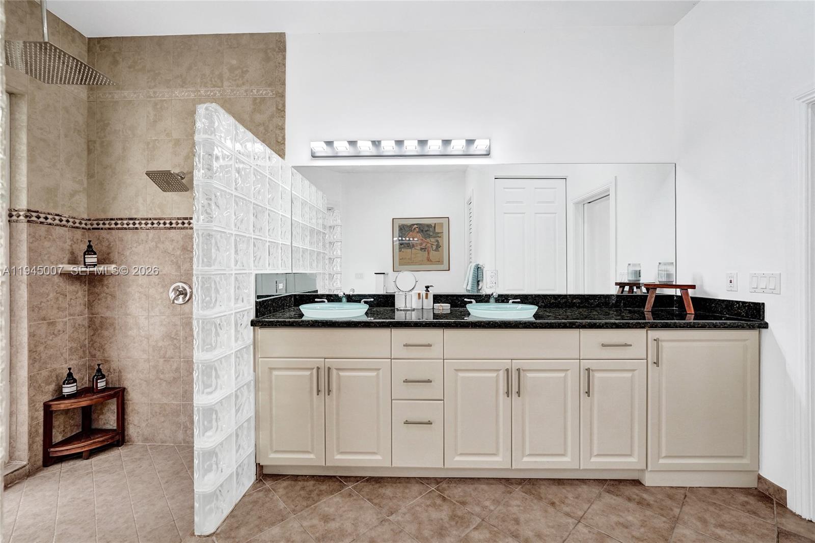 2101 NE 25th St Wilton Manors, FL 33305