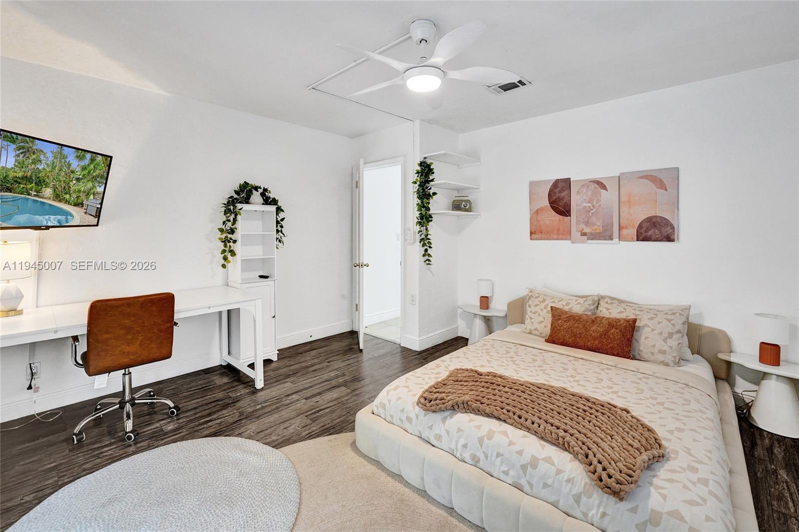 2101 NE 25th St Wilton Manors, FL 33305