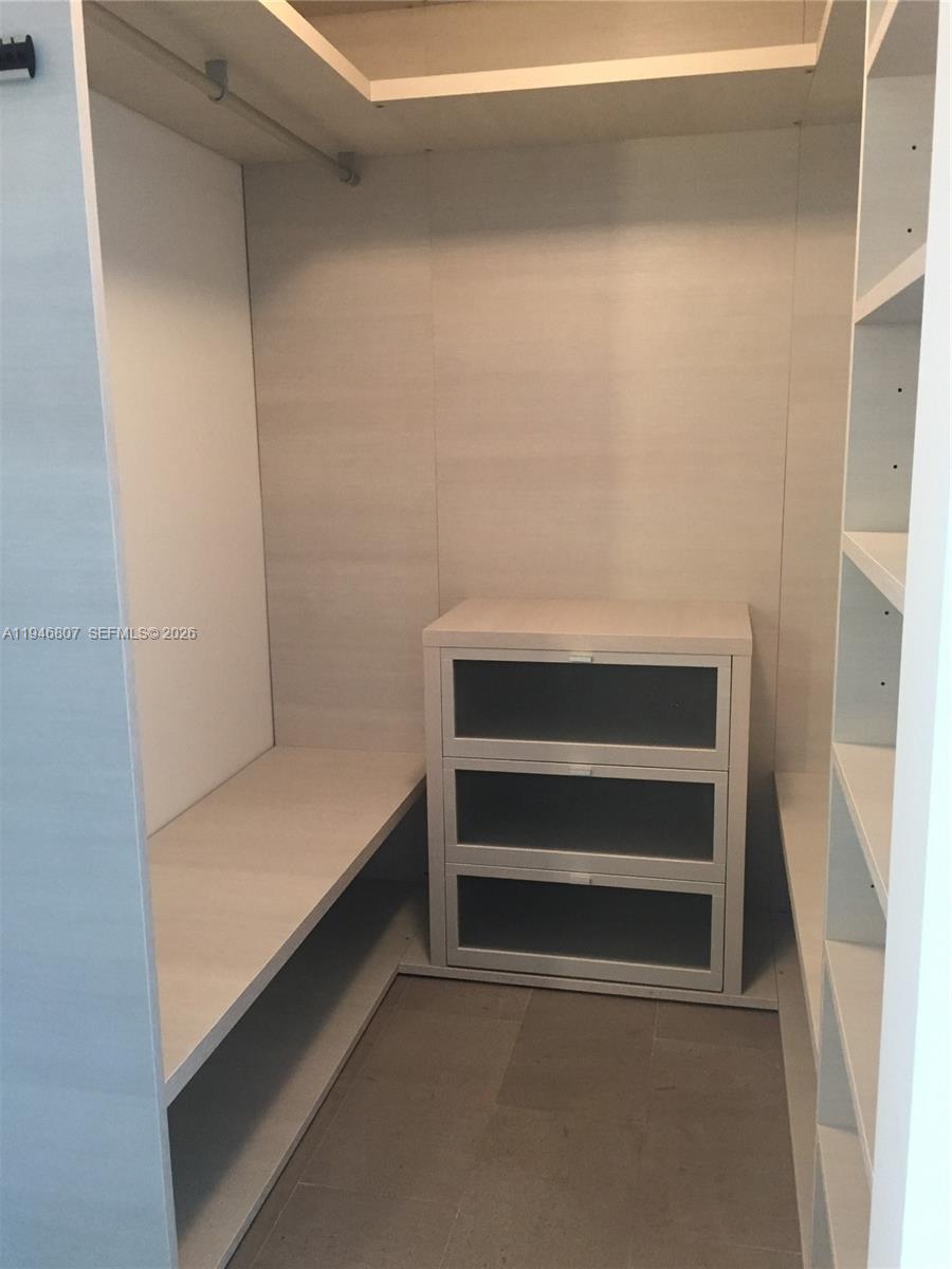 image Reach Brickell City Centre13