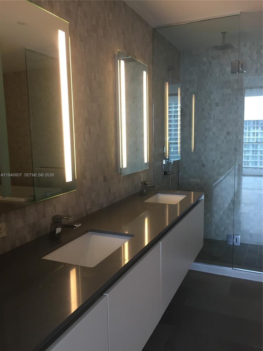 image Reach Brickell City Centre14