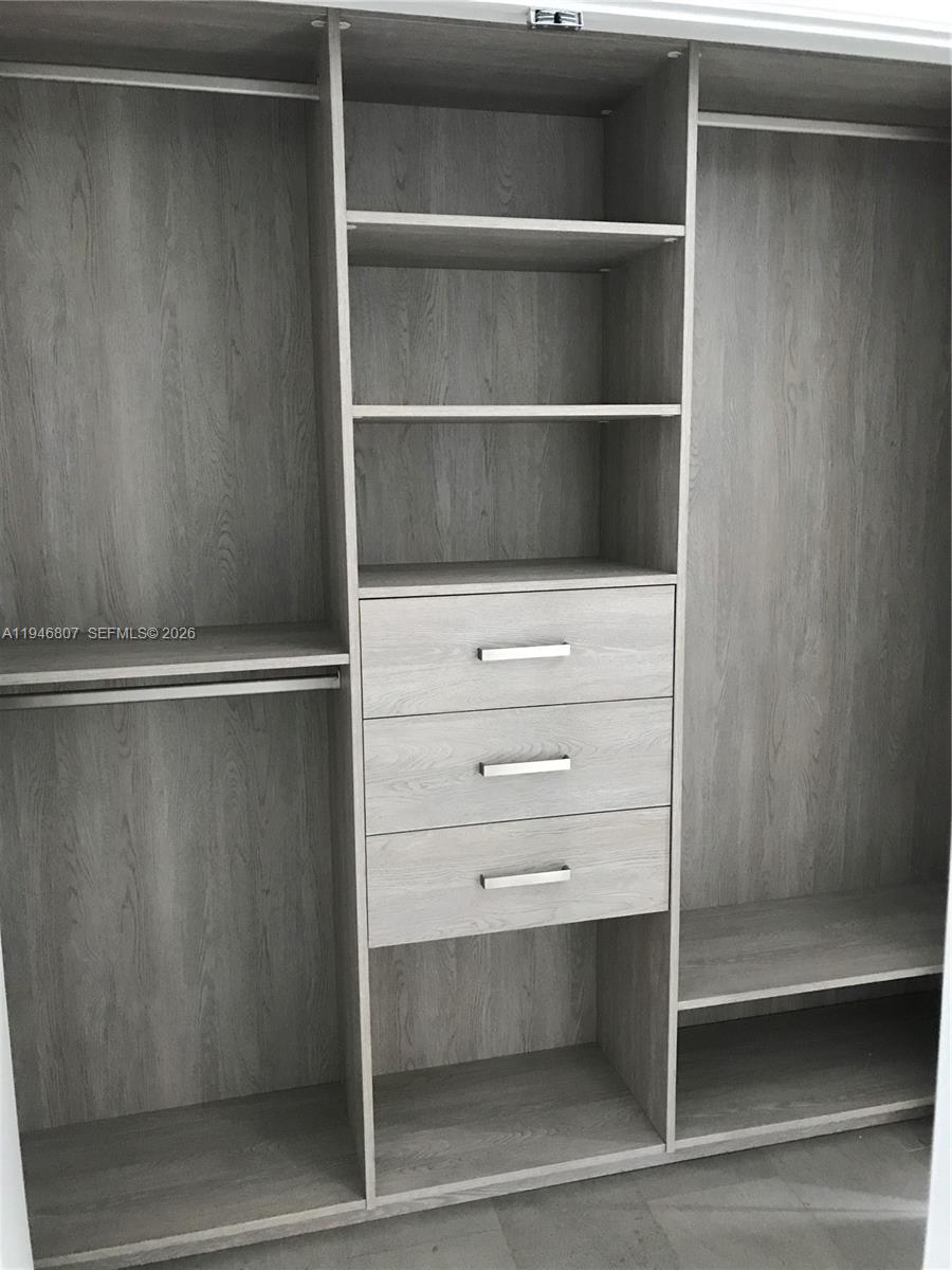 image Reach Brickell City Centre21