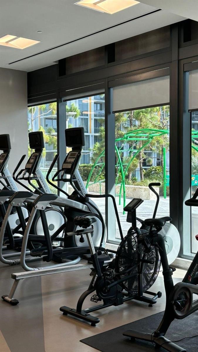 image Reach Brickell City Centre40