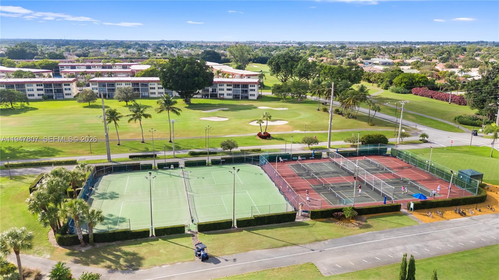 9500 N Hollybrook Lk Dr #5-206 Pembroke Pines, FL 33025