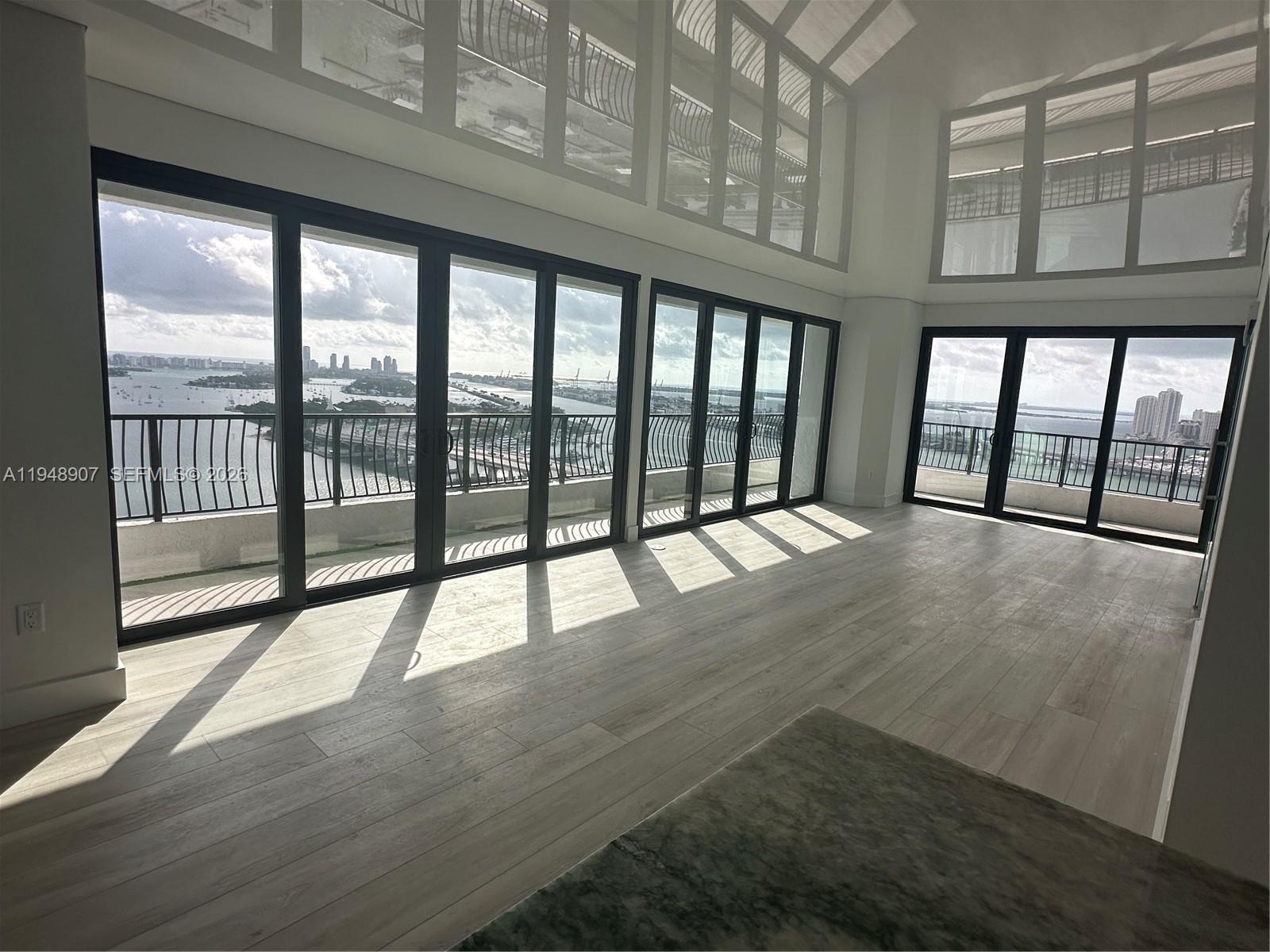 555 NE 15th St #TS-A