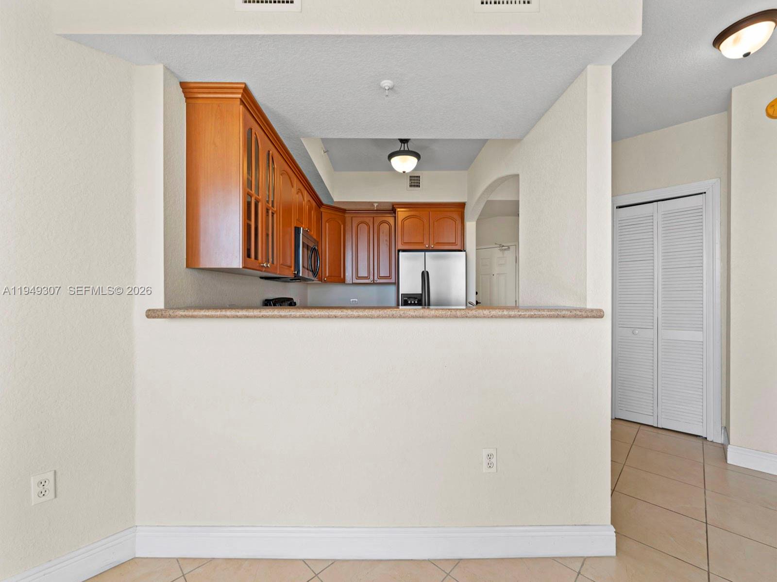 2301 SW 27th Ave #1403 Miami, FL 33145