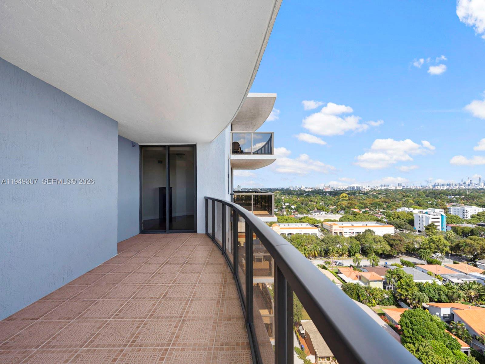 2301 SW 27th Ave #1403 Miami, FL 33145