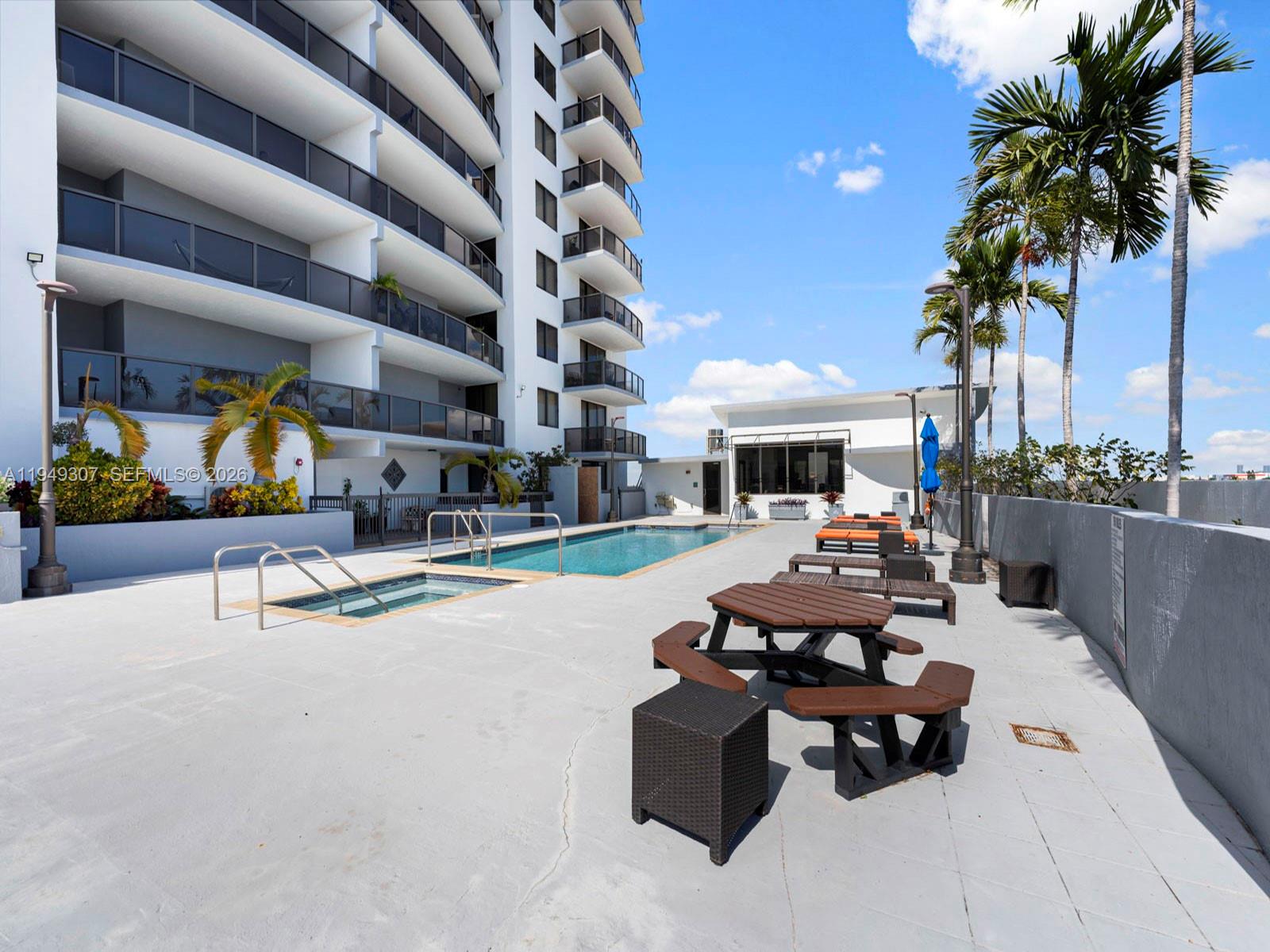 2301 SW 27th Ave #1403 Miami, FL 33145