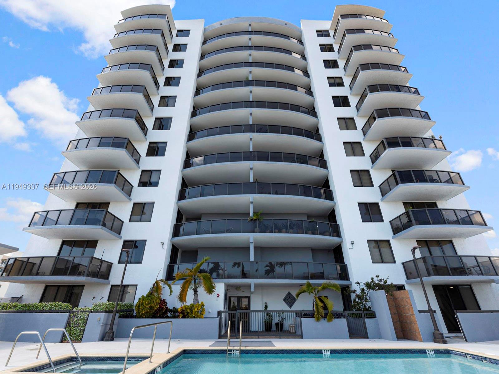 2301 SW 27th Ave #1403 Miami, FL 33145