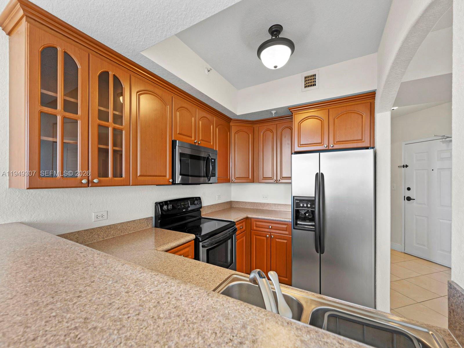 2301 SW 27th Ave #1403 Miami, FL 33145