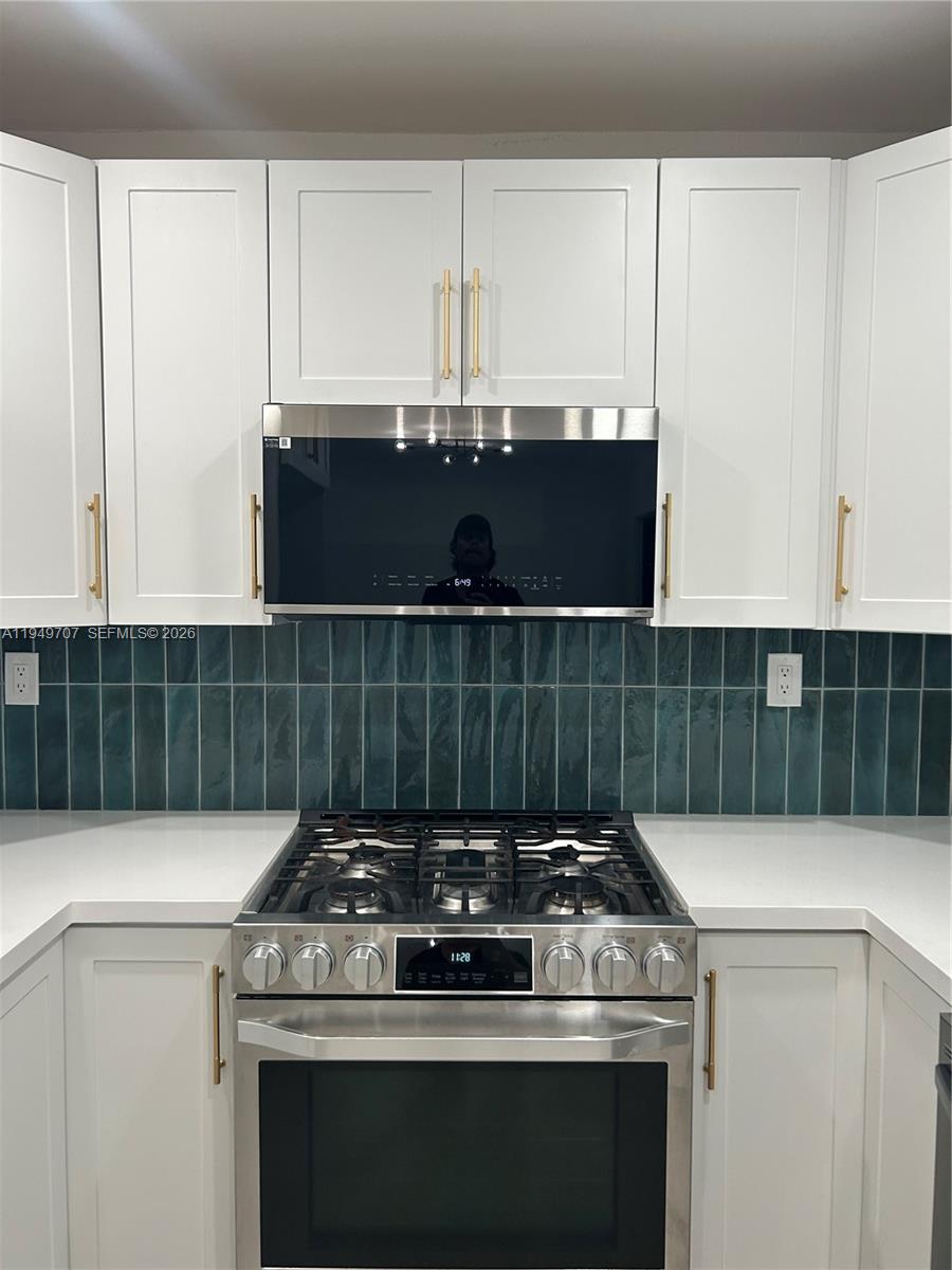 Undisclosed Address Miami, FL 33165