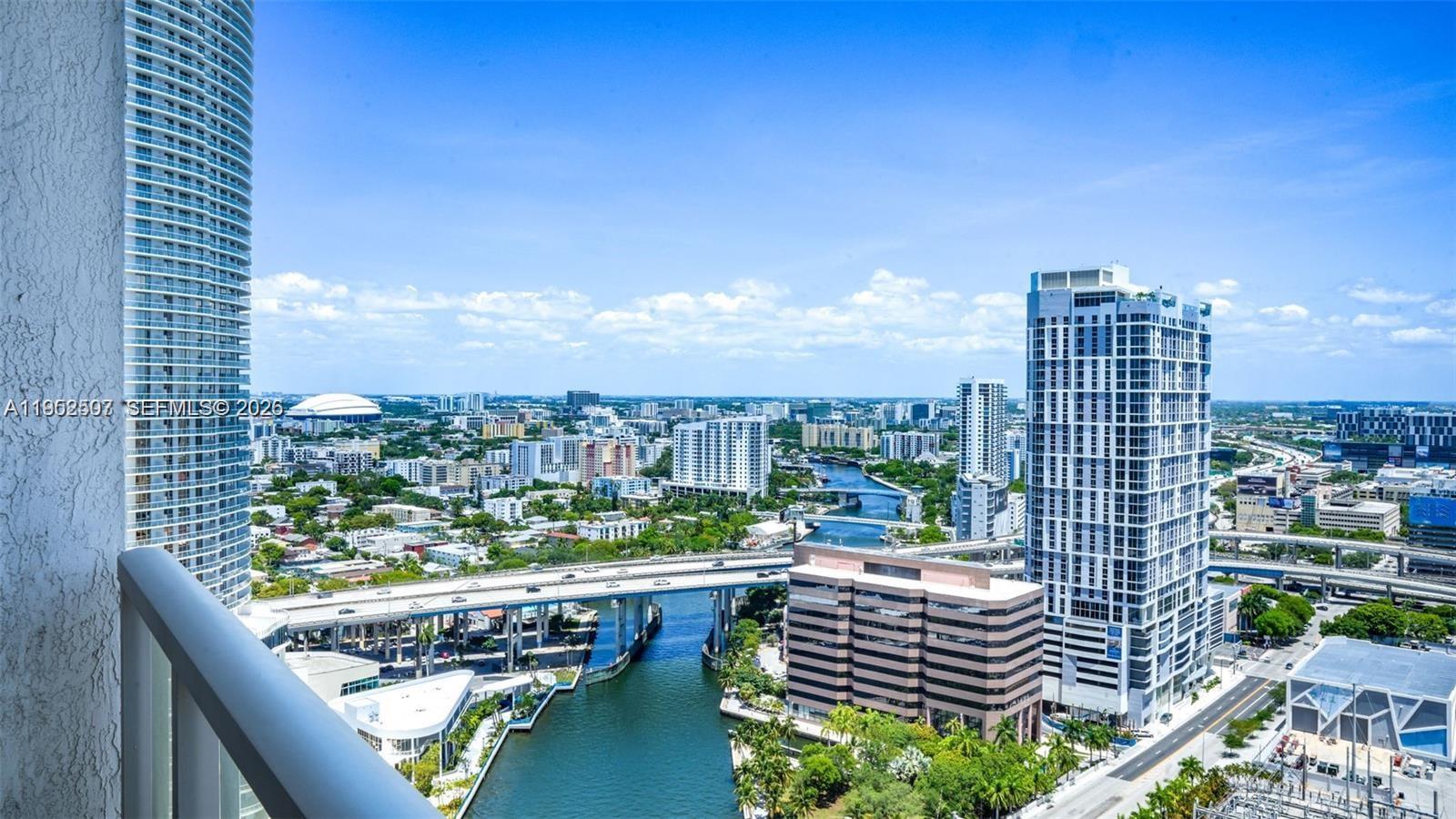 185 SW 7th Th St #2911 Miami, FL 33130