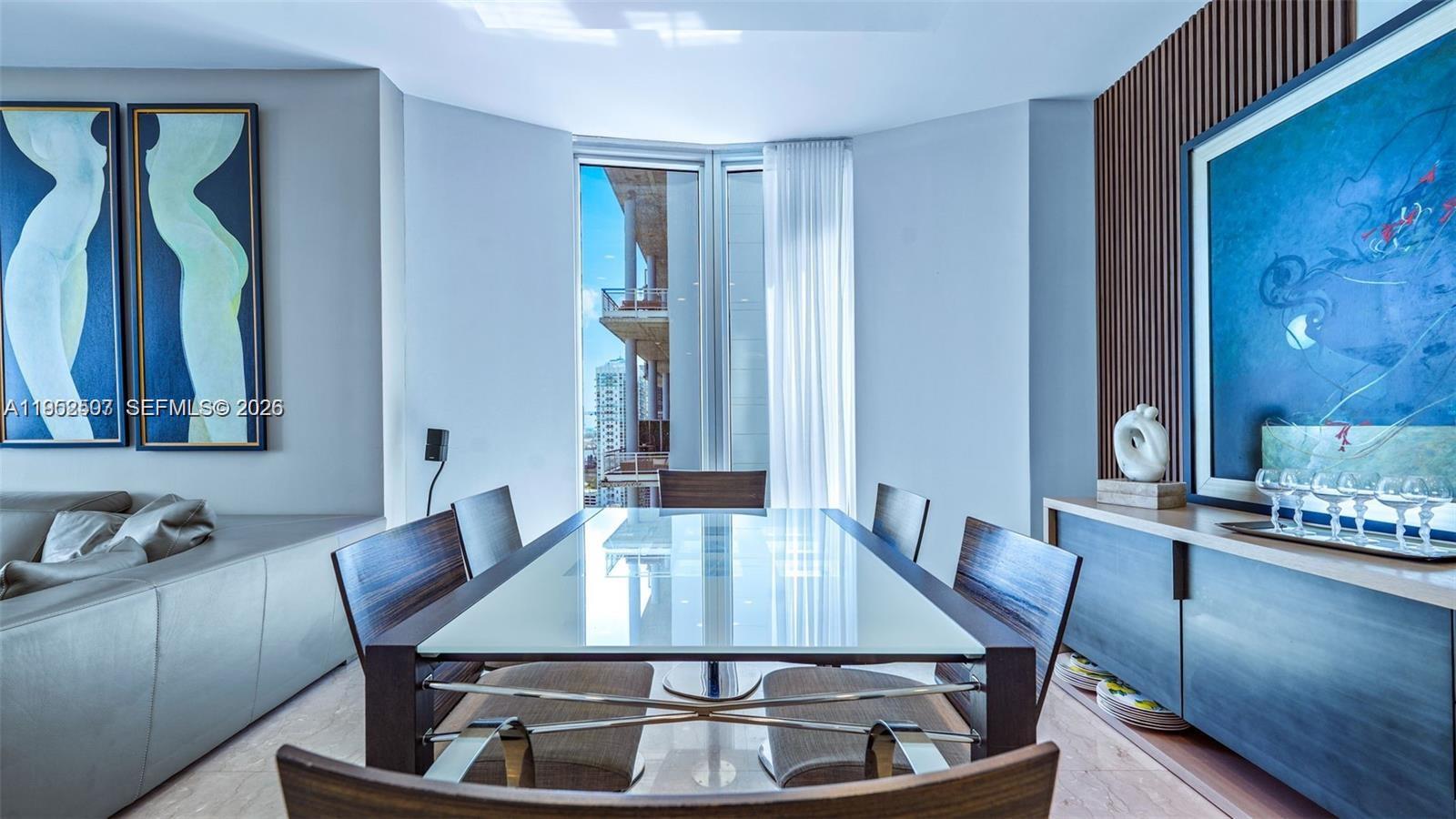 185 SW 7th Th St #2911 Miami, FL 33130