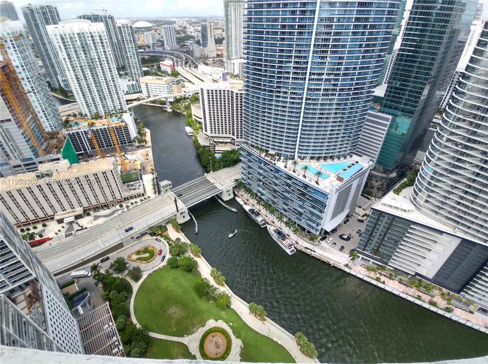 image Icon Brickell Condo No 126