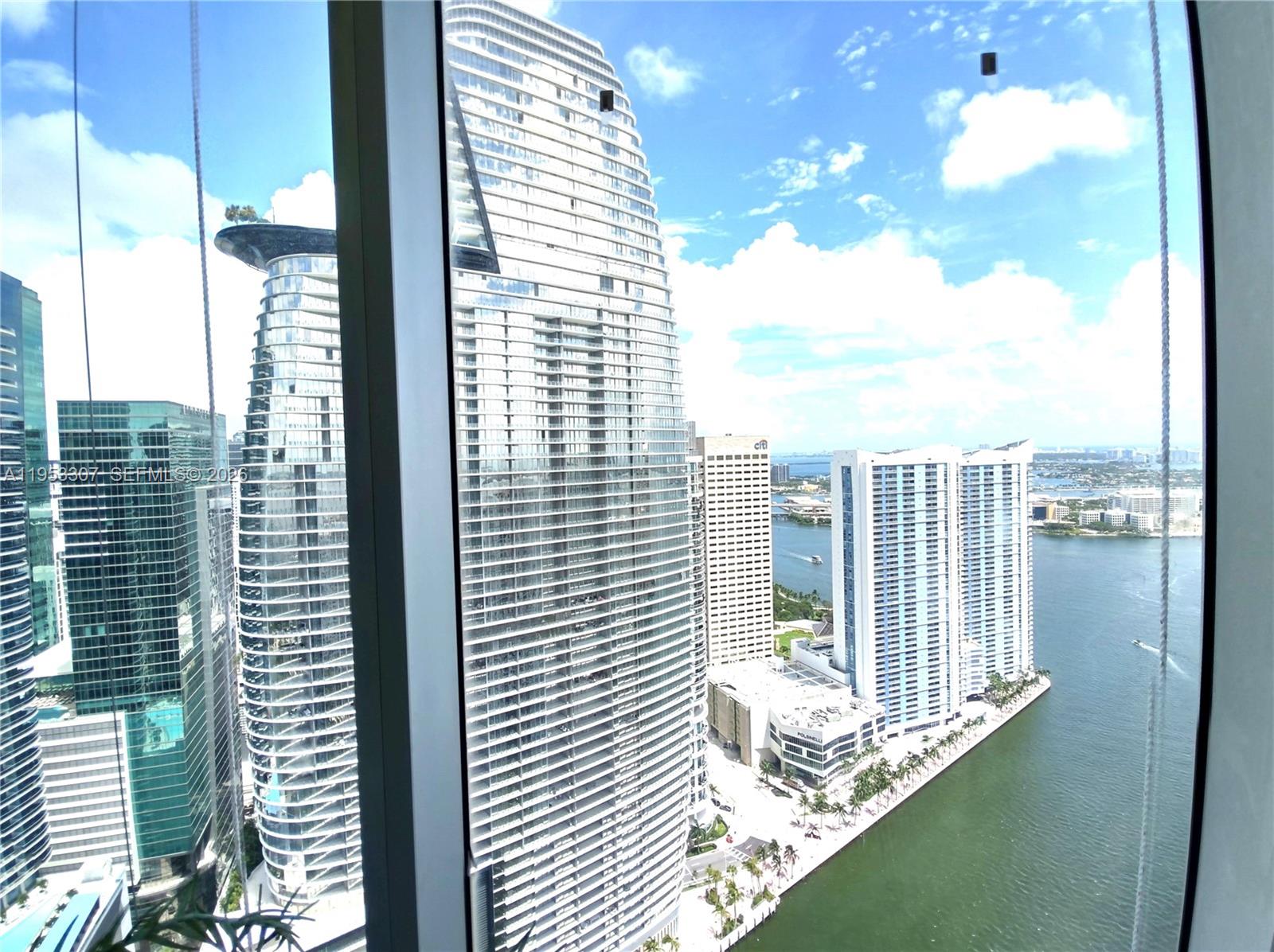 image Icon Brickell Condo No 16
