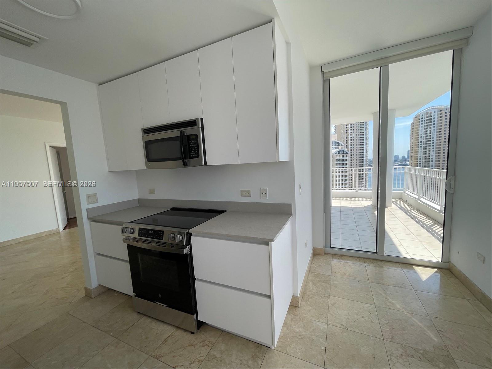 image Courts Brickell Key13