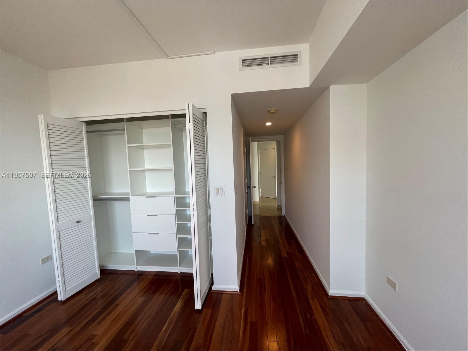 image Courts Brickell Key7