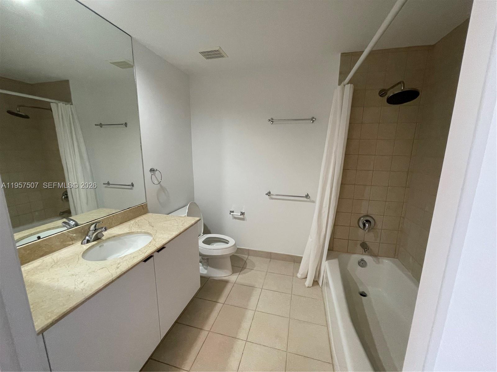 image Courts Brickell Key8