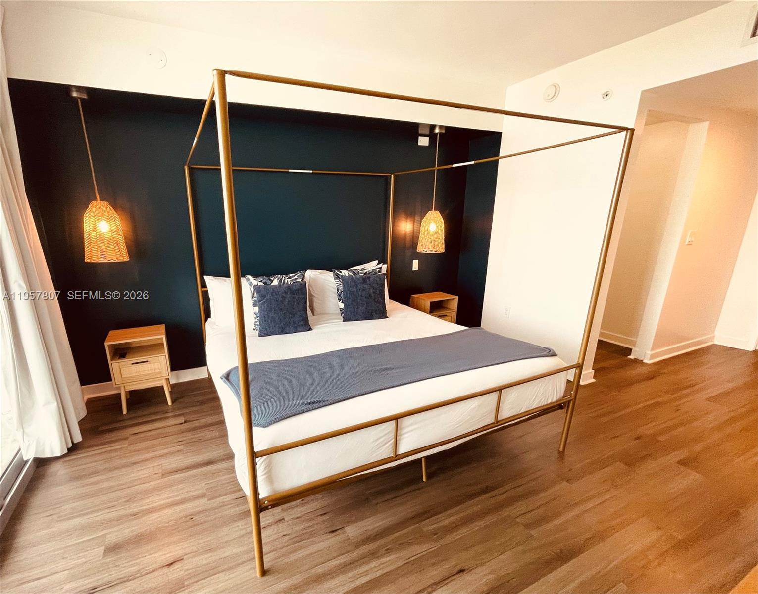 image Beachwalk Condominium7